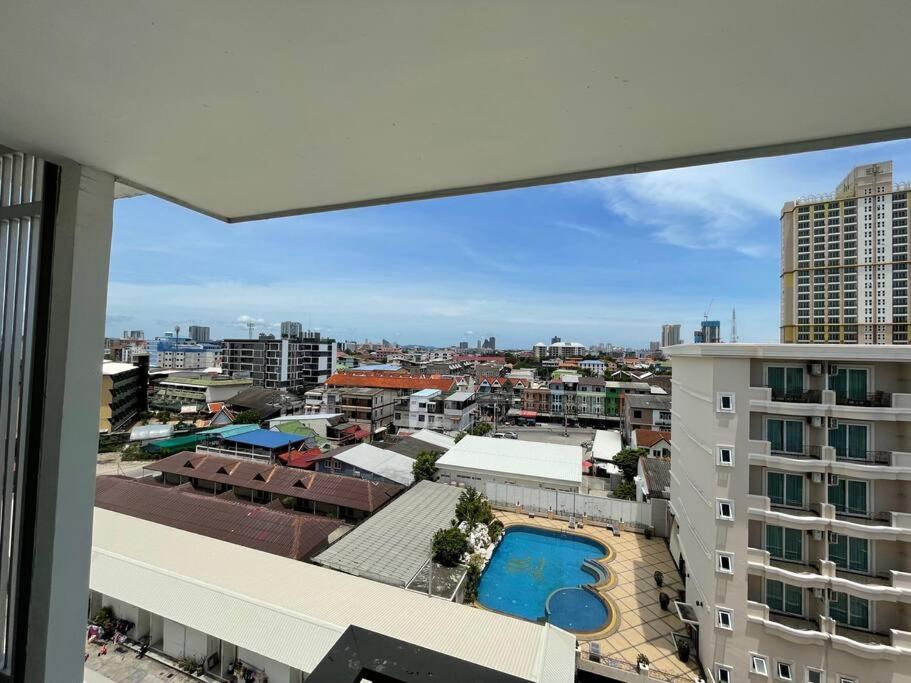 Getaway Studio In City Center Residence Pattaya Extérieur photo